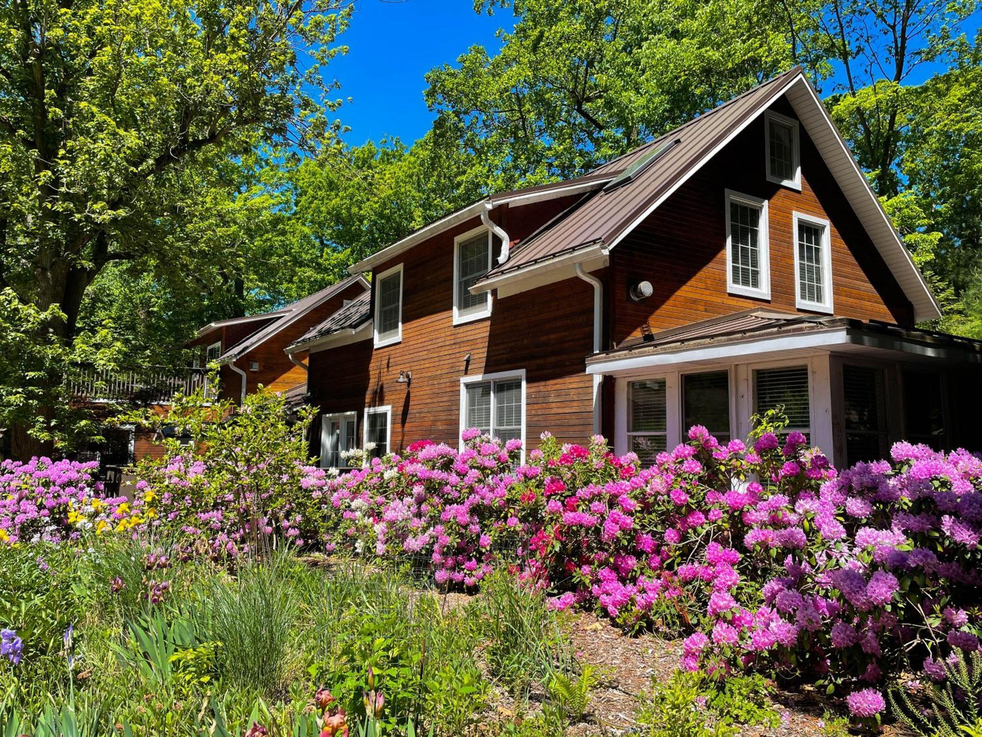 Goldberry Woods- A Modern Farm Resort Union Pier Exterior foto